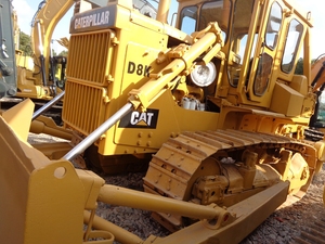 Caterpillar d'occasion CAT Bulldozer tracteur D8R d'occasion avec bon moteur Bulldozer sur chenilles Cat d'occasion D8R D8K - Product Image 6