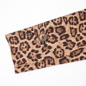 Abrigo de Gabardina de Diseño Personalizado 2025, Largo Midi, con Cinturón, para Mujer, Elegante y Lujoso, con Estampado de Leopardo, para Invierno - Product Image 4