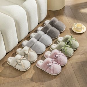 Nuevas <span class=keywords><strong>zapatillas</strong></span> bonitas de algodón de Color sólido con lazo, zapatos planos dulces en otoño e invierno, <span class=keywords><strong>zapatillas</strong></span> antideslizantes y cálidas <span class=keywords><strong>para</strong></span> interiores <span class=keywords><strong>para</strong></span> parejas, <span class=keywords><strong>zapatillas</strong></span> de China - Product Image 4