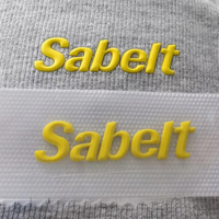Étiquettes de transfert thermique 3D en silicone moulées sur mesure avec marquage à chaud pour vêtements, logos de vêtements, étiquettes lavables, haute qualité, OEM