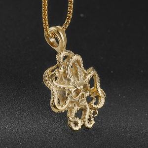 Pendentif créatif en acier inoxydable Hip Hop Cthulhu, animal marin mythique, pieuvre, monstre marin pour hommes, vente en gros - Product Image 2