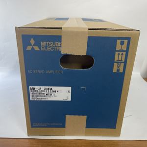 เครื่องขยายสัญญาณเซอร์โวมิตซูบิชิ MR-J3-700B4 - Product Image 1