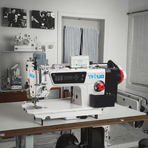 Machine à coudre à plat informatisée automatisée professionnelle YS-5496-PDL pour ateliers de confection de rideaux - Product Image 2