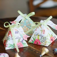 Boîte à bonbons triangulaire en forme de pyramide, boîtes cadeaux en papier pour mariage, sacs à chocolat, emballage cadeau pour mariage