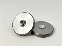 Disque circulaire en carbure de tungstène de haute précision avec trou conique, plaque de guidage en carbure de tungstène pour extrusion et tréfilage