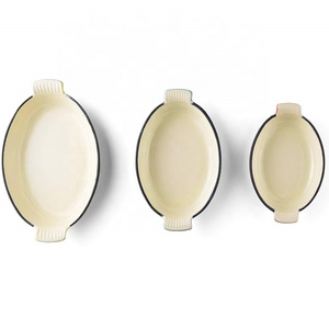 Набор из эмалированной чугунной формы для выпечки и выпечки с антипригарным покрытием - Product Image 6