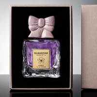 Flacon de parfum nouvellement conçu 100 ml Flacon de parfum pour femmes Vaporisateur de parfum Flacon de parfum en verre Emballage personnalisé avec bouchon en céramique