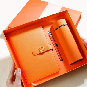 GF Wholesale - Juego de Regalo de Lujo Promocional, <span class=keywords><strong>Cuaderno</strong></span>, Termo, Bolígrafo y Botella Personalizables - Product Image 1