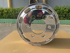 Llanta de rueda de aleación de aluminio 17,5x6,00 rentable para camiones ligeros Acabado cromado para rueda de <span class=keywords><strong>autobús</strong></span> de pasajeros y camiones - Product Image 4