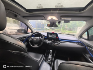 Toyota <span class=keywords><strong>C</strong></span>-<span class=keywords><strong>HR</strong></span> Modello 2021 Versione Lusso 2.0L - Product Image 4