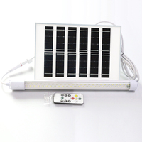 Lampe de camping solaire LED portable étanche IP65 avec batterie lithium rechargeable
