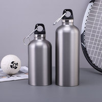 Bouteille d'eau sportive en acier inoxydable à double paroi de haute qualité HZ