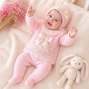 Conjunto de Ropa para Bebé Recién Nacido KAIYUE de Algodón, Tejido a Mano, con Cuello de Encaje con Volantes, Lazo de Satén y Gorro con Ribete Festoneado - Product Image 4