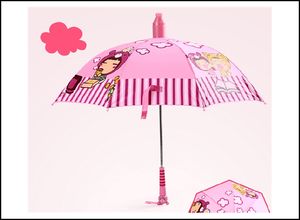 Paraguas infantil de 19 pulgadas con diseño bonito, mango curvo y cubierta de plástico para ahorrar agua, en promoción a bajo precio. - Product Image 3