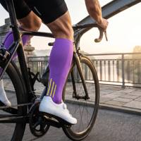 Chaussettes de compression graduée en nylon et élasthanne 20-30 mmHg personnalisées en gros pour stabilisation musculaire, course à pied, cyclisme, football