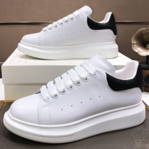 Luxury Designer <b>Sneakers</b> for Men and Women MQ Walking Shoes Fashion High Quality Outdoor Breathable Casual Shoes - Product Image 1