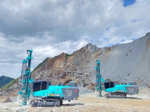 เครื่องเจาะหินบนพื้นผิวสำหรับงานระเบิด รุ่น SWDE165B  ชิ้นส่วนหลัก ปั๊ม มอเตอร์ เครื่องยนต์ เกียร์บ็อกซ์ PLC - Product Image 3
