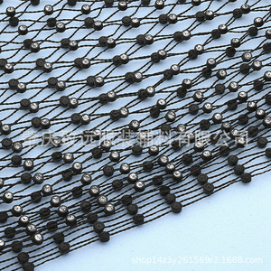 Bandes de strass 36x37 en maille métallique pour accessoires vestimentaires, robes de mariée, costumes de danse, décorations DIY et embellissements de mode - Product Image 3