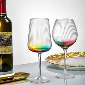 卸売ワイン虹色ガラスシャンパンクリスタルガラスゴブレット結婚式装飾飲用ガラス
