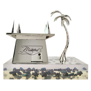 Vente en gros métal alliage d'aluminium gravé trophée personnalisé vache noix de coco perpétuel métal trophée tasse plaqué récompenses cadeaux - Product Image 2