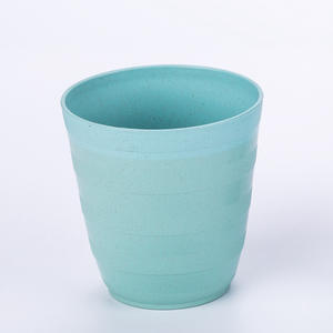 Piccolo Set di tre tazze di plastica per spazzolino da denti acqua latte tè Dim Sum bicchieri per uso bagno - Product Image 4