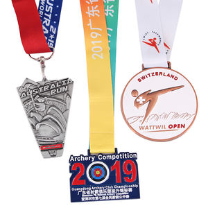 Souvenir personnalisé de remise de prix de marathon d'or de sport de haute qualité 3d médaille de course en alliage de zinc avec ruban - Product Image 5