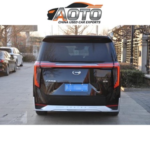 GAC Trumpchi M8 d'occasion haut de gamme : Sièges aviation spacieux pour la deuxième rangée, confortables pour les voyages, durables et fiables - Product Image 3