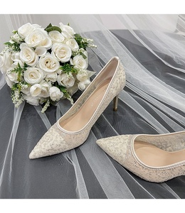 Escarpins de luxe pour femmes, élégants, à talons hauts, en maille ornée de strass, chaussures de mariage - Product Image 4