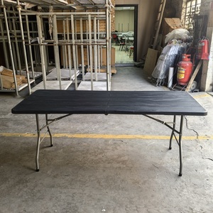 Table pliante rectangulaire en plastique HDPE noir de 8 pieds, durable et économique, pour les événements extérieurs - Product Image 3