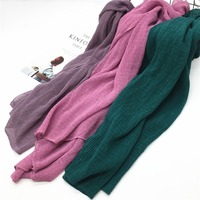 Vente de gros Foulard hijab en crêpe léger et respirant Couvre-chef plissé en voile doux et modal Hijab musulman soyeux en viscose