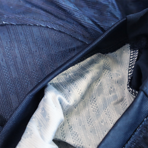 2025 Futbol Forması Özel İsim ve Numara Logolu Retro Tasarım Futbol Forması Çok Satan Madrid Şehri İspanya - Product Image 5