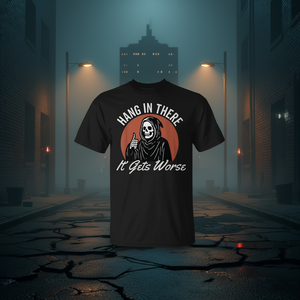 T-shirt de dessin animé « Hang In There It Gets Worse » avec design « Dread existuel » - Product Image 3