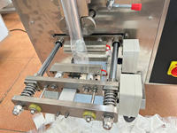 Machine de remplissage par pesage de poudre multi Feeder farine de blé maïs poudre d'amidon de maïs machine automatique d'emballage de sac couscous