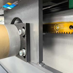 Scie à onglets double tête 4500*1100*1400mm - Machine de découpe CNC pour fenêtres en aluminium/UPVC/PVC, certifiée CE, haute précision - Product Image 5