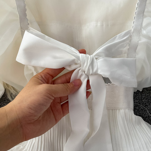 Nuevo Vestido de <span class=keywords><strong>playa</strong></span> francés de verano manga abullonada cuello cuadrado blanco gasa malla Material fruncido <span class=keywords><strong>con</strong></span> cremallera para vacaciones junto al mar - Product Image 4