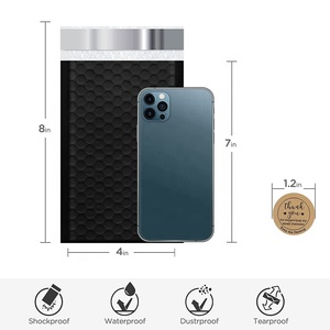 Enveloppe à bulles noire estampillée étanche en stock avec logo personnalisé emballage protecteur auto-obturant sac à bulles en poly - Product Image 2