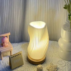 Hiện đại đơn giản mắt bảo vệ bầu không khí sáng tạo ánh sáng ban đêm phòng khách đọc sách trang trí LED cạnh giường ngủ đèn bàn với cơ sở gỗ - Product Image 2