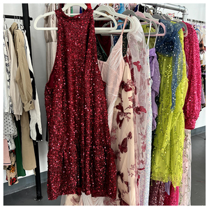 Venta al por mayor de ropa usada, vestido de seda para mujer, vestido de noche sexy, ropa de liquidación a granel, venta a bajo precio, vestido de noche a la moda 2025 - Product Image 3