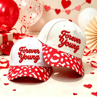 Gorra de Béisbol de Moda para San Valentín, 5 Paneles, Parte Superior Rígida, Letra Bordada en 3D, Visera Roja con Puntos, Ajustable, para Mujer, para Fiestas
