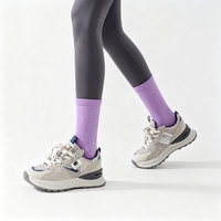 Chaussettes de cyclisme et de course respirantes, anti-transpiration, réfléchissantes, en polyester/nylon sans couture, pour usage cycliste antidérapant