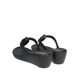 Grendha Sandalias de cuña negras para mujer, cómodas para el verano - Product Image 2