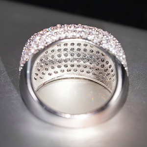 Anello Principessa Scintillante per Donne, Gioiello Elegante e di Lusso per le Dita - Product Image 3