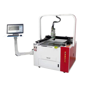 Small Fiber Laser Cutting Machine 6060 600x600mm Working Size Steel Sheet Cutting Holes and Engraving Machine Metal Laser Cutter - Product Image 5