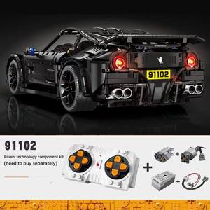 Jiexing 91101 ABS Voiture de course à l'échelle 1:8, jouet de construction pour garçons, modèle à assembler et à exposer de 40 pièces, vente en gros - Product Image 3