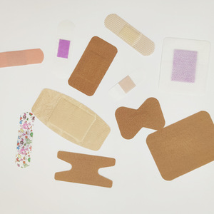 Cartoon-shaped, breathable, <b>waterproof</b> adhesive bandages, available in various sizes and shapes, made of elastic and breathable - Product Image 3