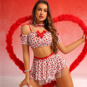 ชุดชั้นในเซ็กซี่ลายสตรอว์เบอร์รี่ 5 ชิ้น รุ่น NS0010 ประกอบด้วยเสื้อตาข่าย กางเกงใน กระโปรง สำหรับสาวนักเรียน - Product Image 4