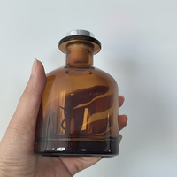 Maßgefertigte Luxus-Duftflasche aus Bernstein-Glas, 150ml 5oz 100ml 150ml 250ml, Leere Reed-Diffuser-Flasche mit Silberstopfen