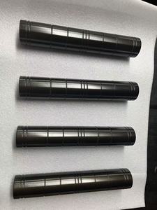 Rouleau en caoutchouc durable en alliage d'aluminium rouleau <span class=keywords><strong>de</strong></span> roue <span class=keywords><strong>de</strong></span> machine couvrant le rouleau enduit en caoutchouc pour la table coulissante - Product Image 3