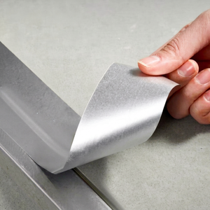 Cinta de Aluminio y Fibra de Vidrio Engrosada, Resistente a Altas Temperaturas, Aislamiento Térmico, Cinta para Envolver Tuberías de Calentadores de Agua de Cocina - Product Image 1
