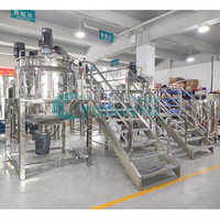 Cuve de mélange industrielle certifiée CE à cisaillement élevé, mélangeur de détergent, machine de fabrication de savon liquide, gel douche, lotion corporelle avec agitateur